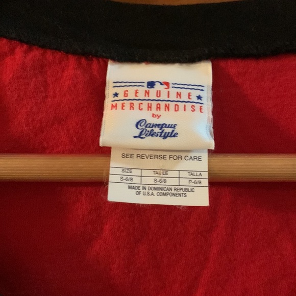 Cincinnati Reds T-shirt - Picture 2 of 3